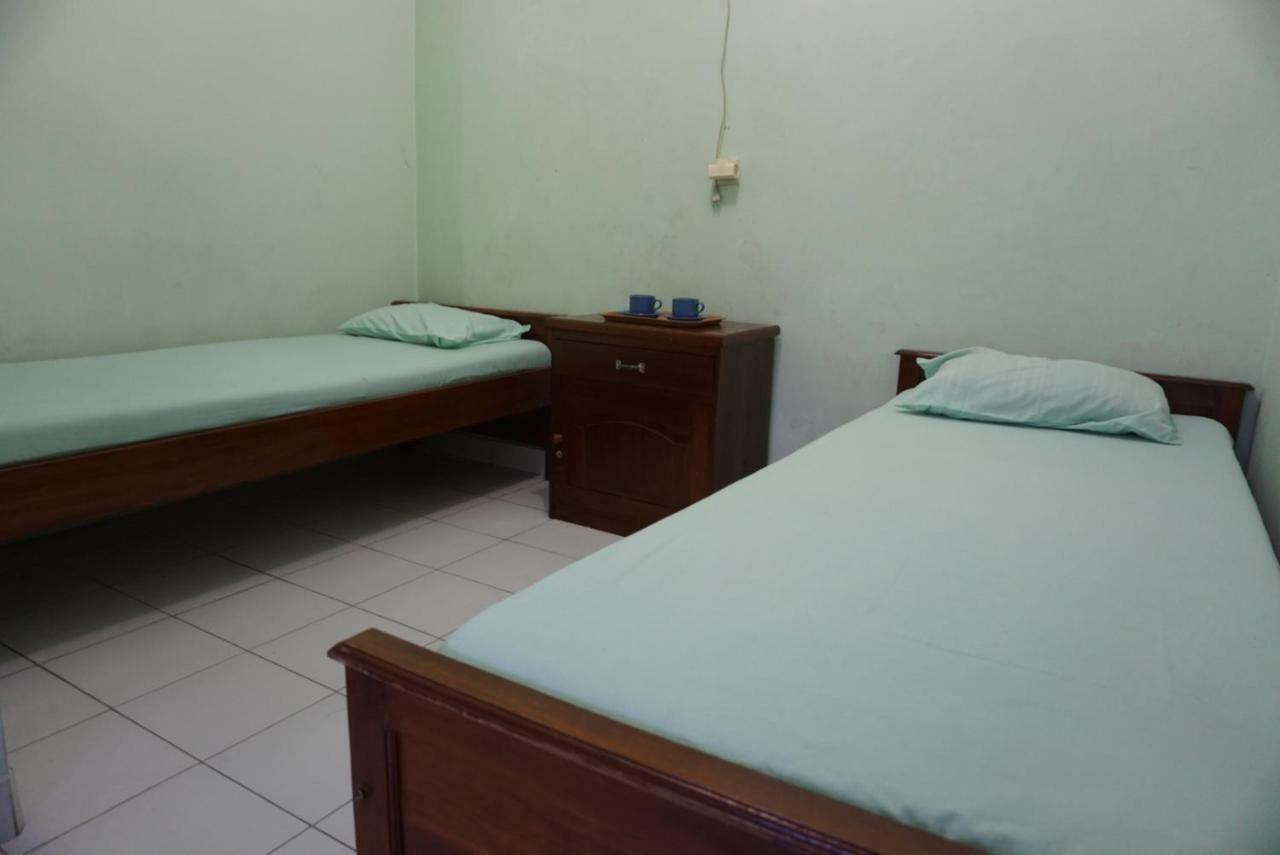 Ismoyo Hotel Yogyakarta Extérieur photo